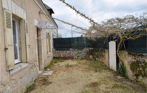 Channay-sur-Lathan House | Nice Home In Channay-Sur-Lathan
