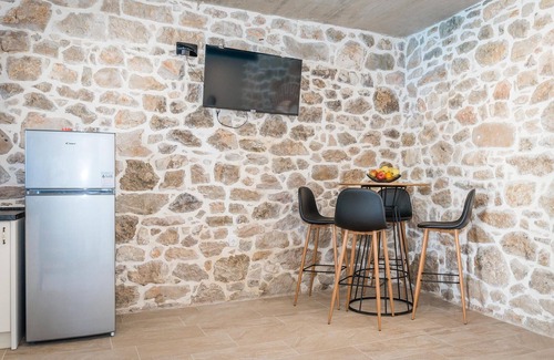 Drnis House | Nice home in Drnis with WiFi
