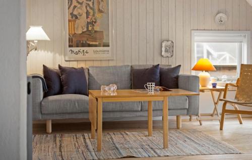 Rindby Strand House | Nice Home In Fanø With Wifi