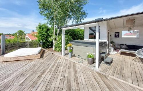 Kavlinge Municipality House | Nice Home In Furulund With Sauna