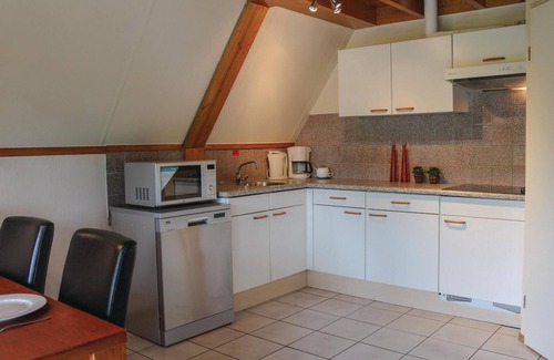 Gramsbergen House | Nice home in Gramsbergen with WiFi