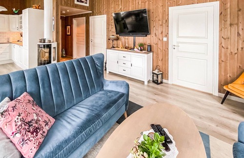 Nissedal House | Nice home in Nissedal with lake view