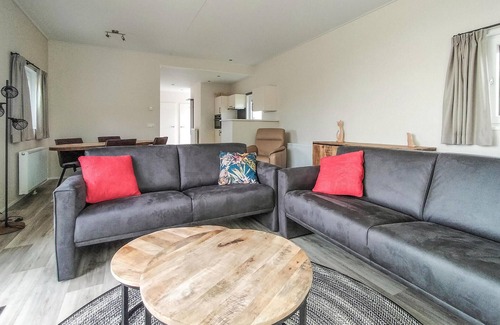 Oosterwolde House | Nice home in Oosterwolde with WiFi