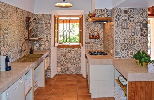 Portol House | Nice home in Pòrtol with kitchen
