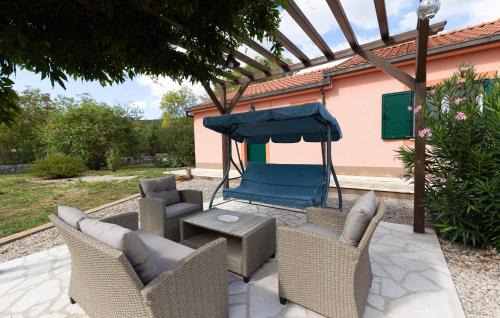 Prapatnica House | Nice Home In Prapatnica- Seget