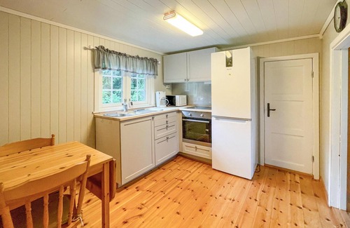 Sagstua House | Nice home in Sagstua with lake view