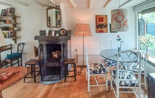 Warmenhuizen House | Nice Home In Warmenhuizen With Wifi