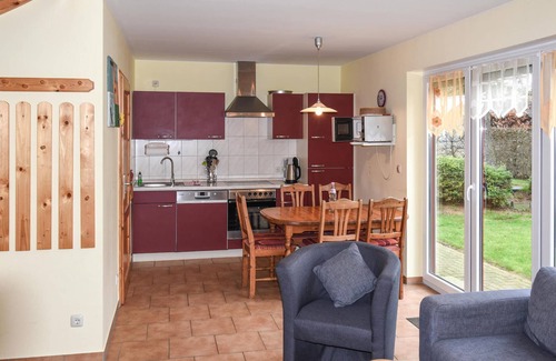 Wohlenberg House | Nice home in Wohlenberg with kitchen