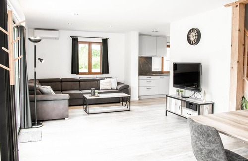Lacapelle-Marival House | Nice house on holiday park with swimming pool