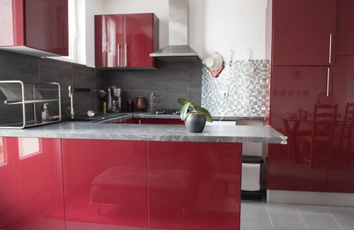 Aubervilliers Apartment | Nice, large family apartment (2 bedrooms - sleeps 5) very close to Paris