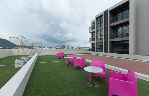 Talat Nuea Condo | Nice & Modern 1 bedroom Condominium in Phuket Town near Suan Luang park