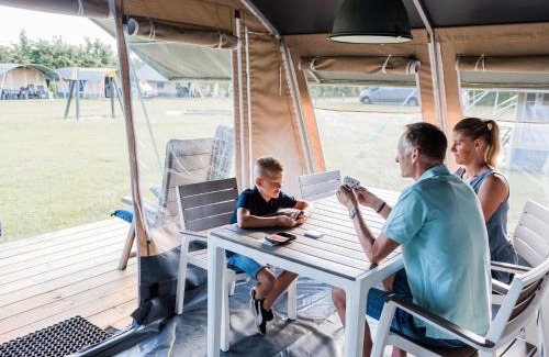 Opende Other | Nice tent lodge on a campsite