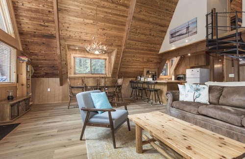 McKinney Estates Cabin | Nicely updated Chambers cabin w/pool, beach and tennis!