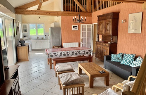 Saint-Gery House | Nid d'Etoiles - Un beau gîte dans une propriété de 5000m² près du Lot