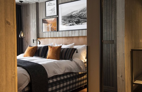Kiruna Municipality Hotel | Niehku Mountain Villa