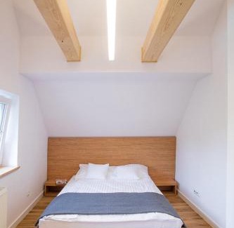 Wlen House | Nielestno 34