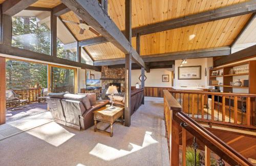 Tahoe Sierra Estates House | Nightingale Retreat by Tahoe Getaways - 3BR, Close to Tahoe City, Walk to Bike Path & Private Beach Access