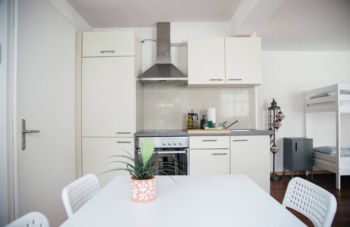 Unterseen Apartment | Nimbuzzz Apartments