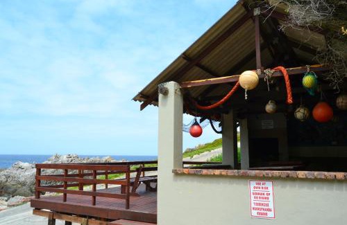 Eersterivierstrand House | Nine-ohh Skuitbaai