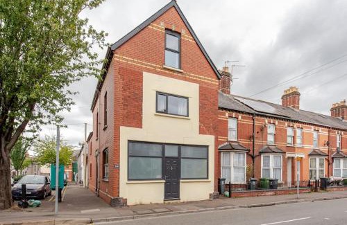 Riverside House | Ninian Park Road