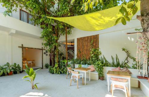 Gaafaru House | Niru Isle Maldives