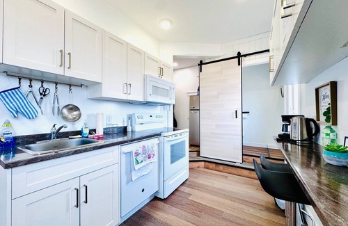 New Glasgow Cottage | Niseko Riverside by Zen Life : Greenie Cottage