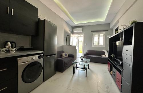 Perama House | Nisos Family House