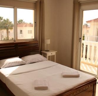 Ayia Napa Villa | Nissi Villa