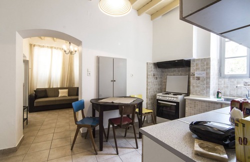 Mandraki House | Nisyros Marinos House