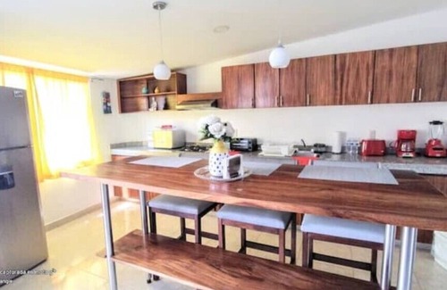 Diaz Ordaz Apartment | Niza apartment in Versalles close to the beach