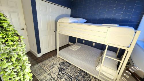 Hoboken Apartment | NJ Luxury 3bd 2bath 5 minutes to NYC