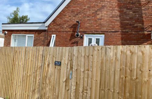 Worsthorne Apartment | No.9 Guesthouse