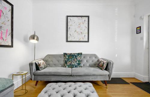 Sandbach House | No24Sandbach - Exclusive House - Pet Friendly