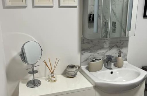 Leek Apartment | No5 at 53 - 2 bed apartment in Leek, Staffs Peak District