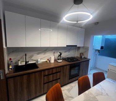 Curtea De Arges Apartment | Noble Stay