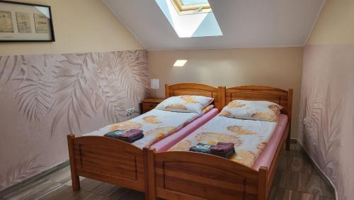Pyrzowice House | Noclegi Avoca