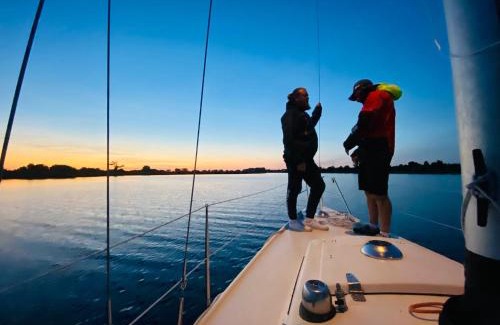 Gdansk City Center Boat Rental | Noclegi na JACHCIE Marina Gdańsk
