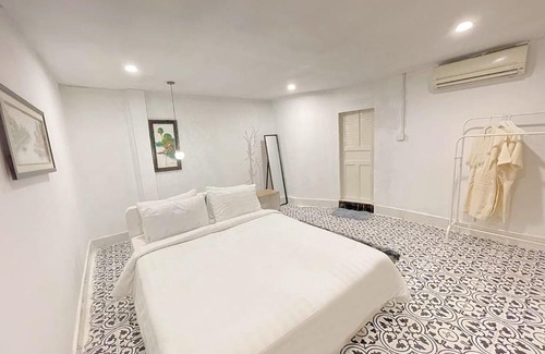 Traeuy Kaoh Resort | Noeuk Near Kampot