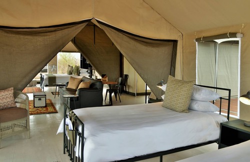 Chobe National Park Other | Nogatsaa Pans Lodge