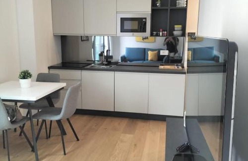 Zona Padova Apartment | Nolo District Apartment