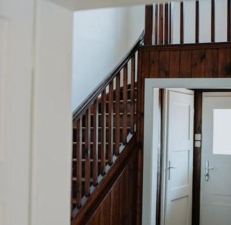 Bruckneudorf House | Nomads Nest Sappe