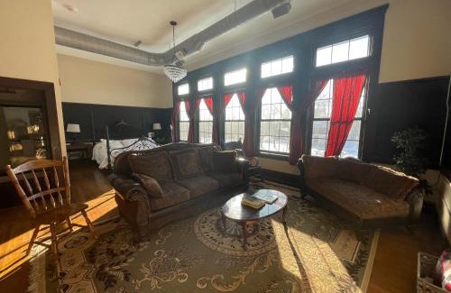 Nome Hotel | Nome Schoolhouse Inn and Event Center