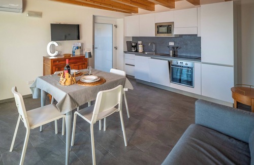 Vercana Apartment | Nonna Delfina Bellavista holiday flat on Lake Como