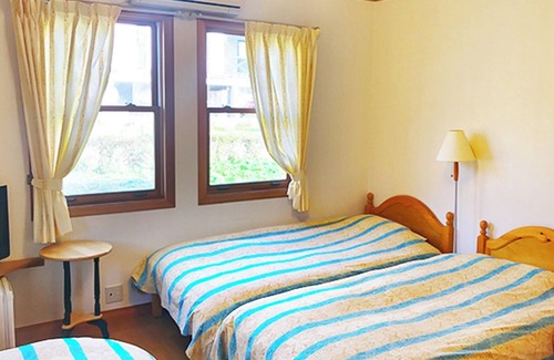 Minamiuonuma Hotel | Nonsmoking 12 people Comfortable Westernstyl/Minamiuonuma Niigata