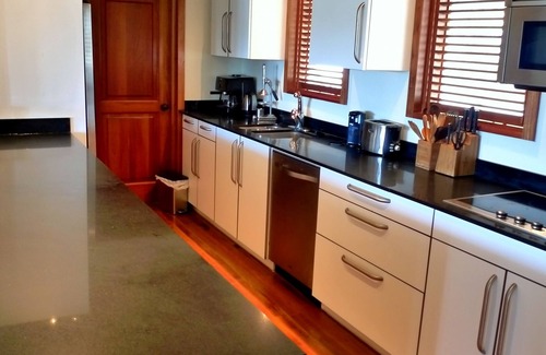 Freetown Apartment | Nonsuch Bay Private Apt by pool with stunning views - Hi spec A/C in all rooms