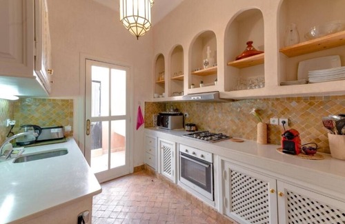 Marrakech Villa | NOOR BOHEME, Beautiful Villa 3 bedrooms en suite- Daily cleaning, Fiber