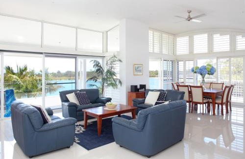 Noosa Heads Apartment | Noosa Quays Waterfront Accomodation