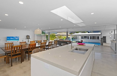 North Avoca House | North Avoca Chill Out - Beachside Haven