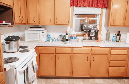 Stutsman County House | North Dakota sportsman's paradise!