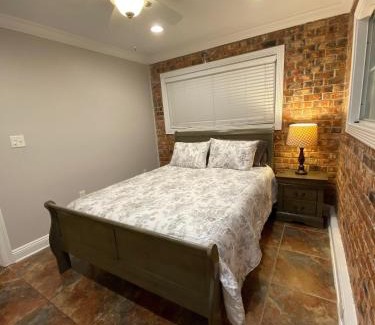 Highlands - Perkins Apartment | North Gates of LSU 2 bedroom w&d pool